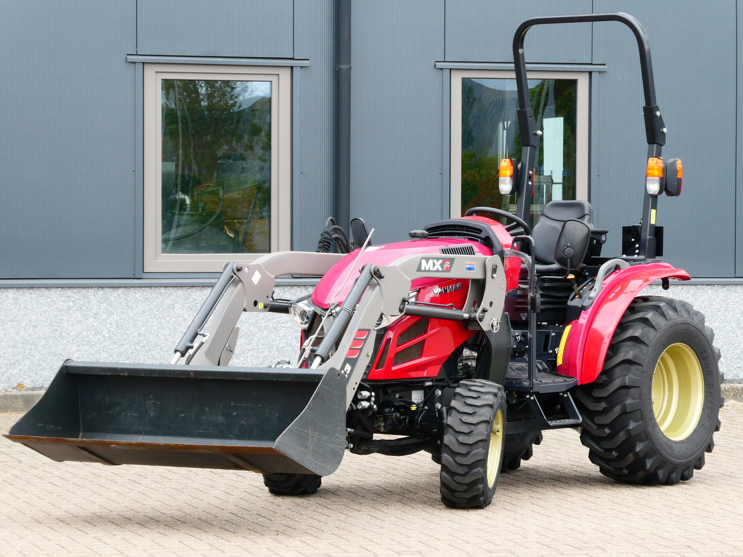 Yanmar YT235 4wd HST