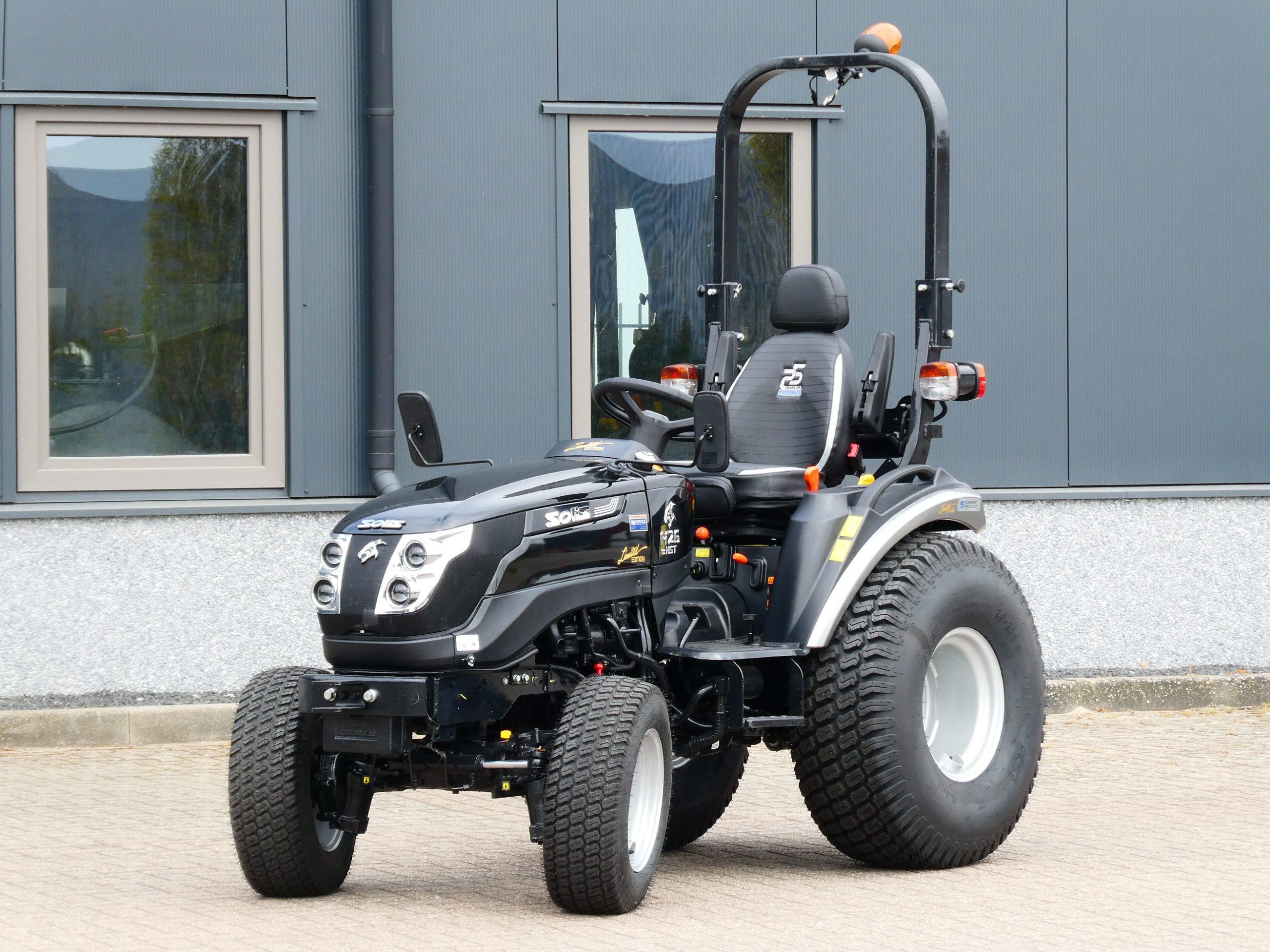 Solis 26 4wd HST